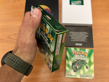 Pokémon Emerald Game Boy Advance