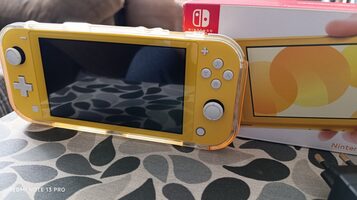 Buy Nintendo switch lite casi sin uso 