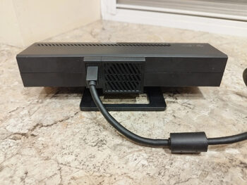 Xbox One Kinect 2.0 + TV laikiklis