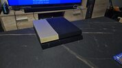 PlayStation 4, Black & Gold, 500GB