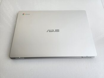 Asus C523n Lieciamas ekranas 4 procesoriai 