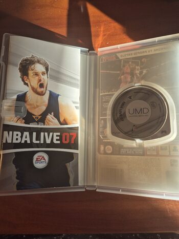 NBA LIVE 07 PSP