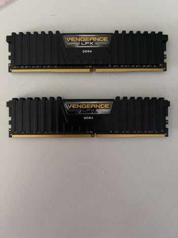 Corsair Vengeance LPX 16 GB (2 x 8 GB) DDR4-3200 Black PC RAM