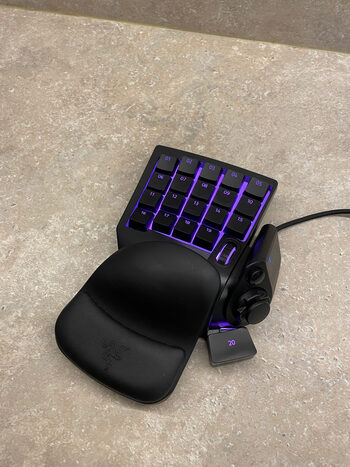 Razer Tartarus V2 žaidimų klaviatūra