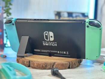  Nintendo Switch V2 con protector de pantalla