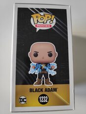 figura Funko Pop Black Adam with lightning DC Comics 