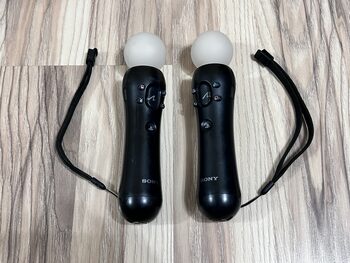 PS3 SLIM 160 GB (atrištas) + 2 Pulteliai + PlayStation Move + 13 Žaidimų