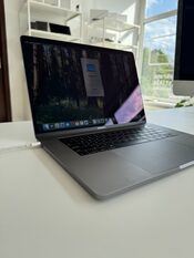 Apple MacBook Pro 15 (2018) Intel i7 Intel Radeon Pro 5300M / 16GB DDR4 / 512GB NVME / 100 Wh / 339S00458 / Space