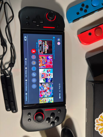 Get Nintendo Switch OLED Mandos NYXI