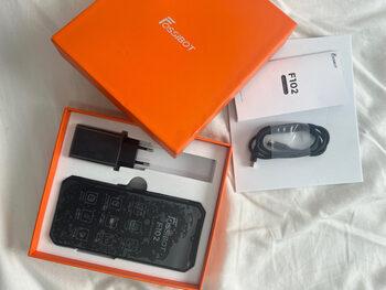 Buy  TELÉFONO FOSSIBOT F102 LINTERNA DE 495 LUMENS