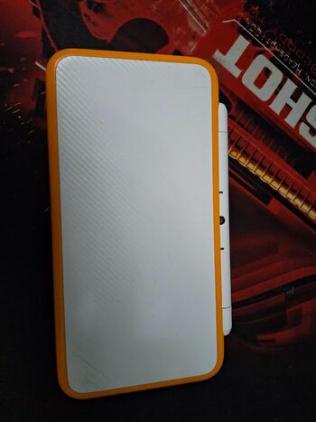 New Nintendo 2DS XL, 32bg Orange & White