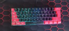 60% žaidimų klaviatūra su RGB apšvietimu, 61 klavišų