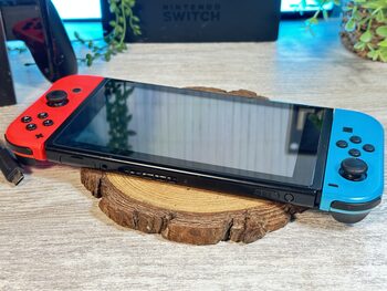 Nintendo Switch, Blue & Red, 32GB