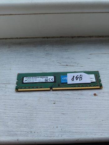 Crucial 8 GB (1 x 8 GB) DDR3-1600 Green PC RAM