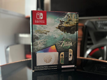 NAUJAS Nintendo Switch OLED Zelda Edition