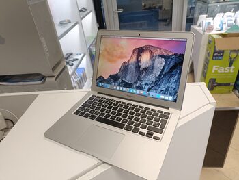 MacBook Air 2015 su Garantija for sale