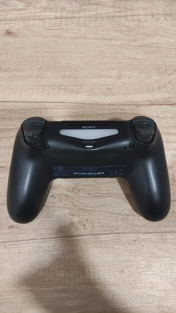 Kontroleris SONY DUALSHOCK4 - Playstation 4 (PS4) - Juodas | CUH-ZCT2E/BK