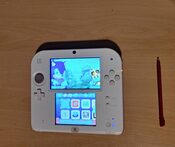 Get Nintendo 2DS + funda