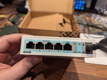 Mikrotik RB260GS - komutatorius 