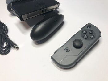 Nintendo Switch Genuine Gray Joy Con and Joy Con Grip HAC-011 and USB C cable