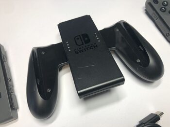 Nintendo Switch Genuine Gray Joy Con and Joy Con Grip HAC-011 and USB C cable