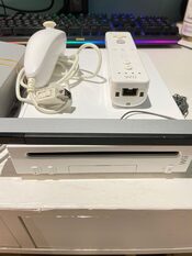 Consola Nintendo Wii + Cableado + Mandos