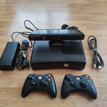 Xbox 360 S, Black, 250GB, RGH3, KINECT, žaidimai, 2 pultai