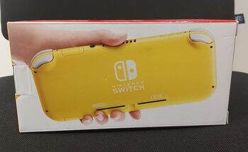 Nintendo Switch Lite, Yellow, 32GB