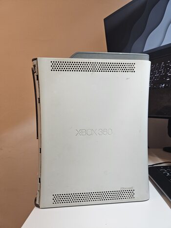 Xbox 360, White, 60GB