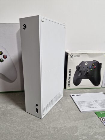 Xbox Series S +3 pultai