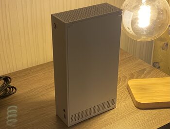 Xbox Series S, 512GB, su Shock Blue Pulteliu