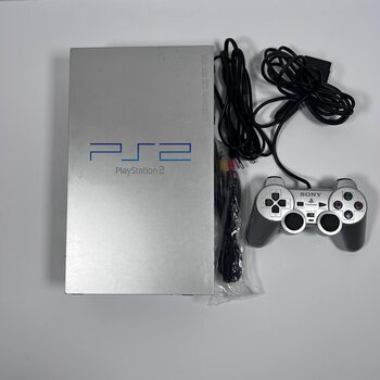 PlayStation 2, Silver + Controller and Cables