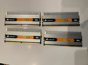 Corsair XMS2 DHX 4 GB (2 x 2 GB) DDR2-800 Black / White PC RAM