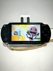 PSP FAT 1004 + CABLE DE CARGA