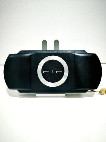 PSP FAT 1004 + CABLE DE CARGA