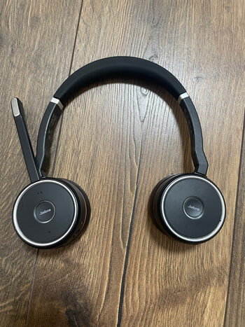 Jabra Evolve 75 belaides ausines