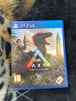 ARK: Survival Evolved PlayStation 4