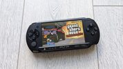 Atrištas PSP Street (E1000), 2GB + 5 žaidimai