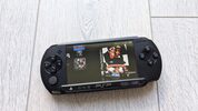 Atrištas PSP Street (E1000), 2GB + 5 žaidimai