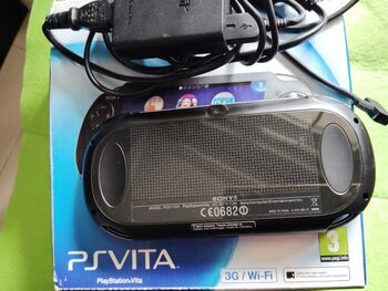 PS Vita oled 1104 más caja con h@ck+64gb sd