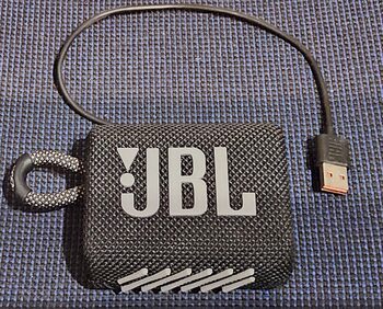 JBL GO 3