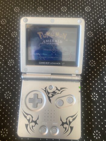 Get Gameboy advance Sp Tribal edition