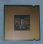 Intel Core 2 Quad (Q8200) Socket: 775 - 10€