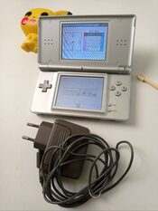 Nintendo ds lite silver con cargador original  for sale