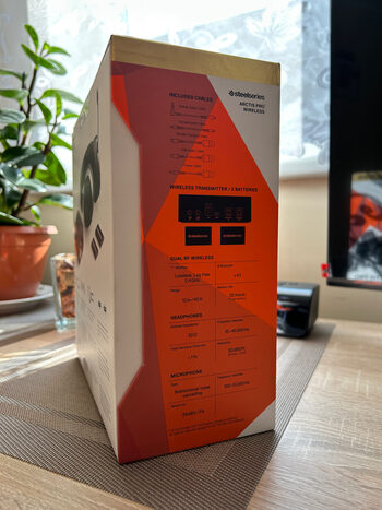 SteelSeries Arctis Pro Wireless ausinės