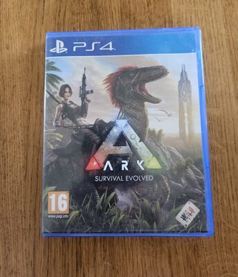 ARK: Survival Evolved PlayStation 4