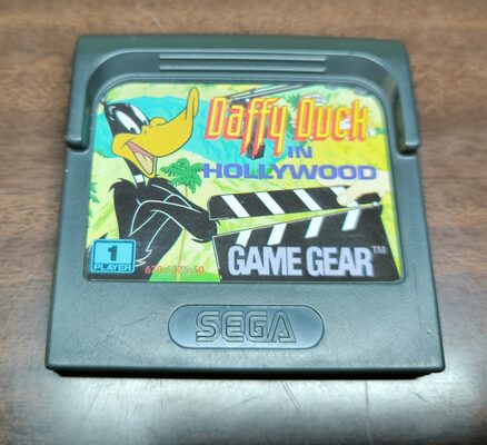 Daffy Duck in Hollywood Game Gear