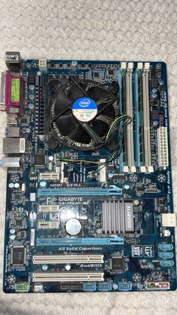 Gigabyte GA-Z68AP-D3 Intel Z68 ATX DDR3 LGA1155 2 x PCI-E x16 Slots Motherboard