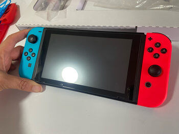 Nintendo Switch V2 como nueva for sale