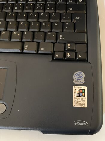 Buy 2001 HP Omnibook XE3